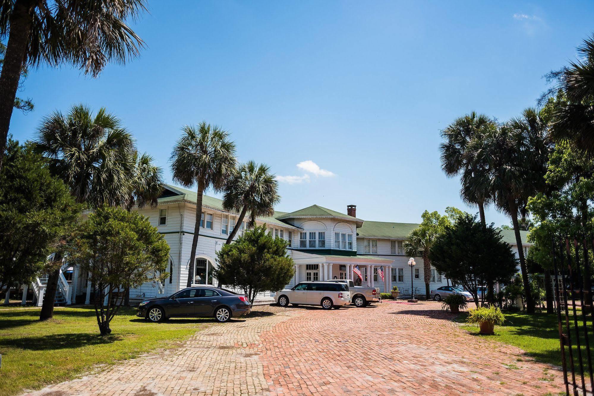 Putnam Lodge Hotel And Spa Cross City Exterior foto